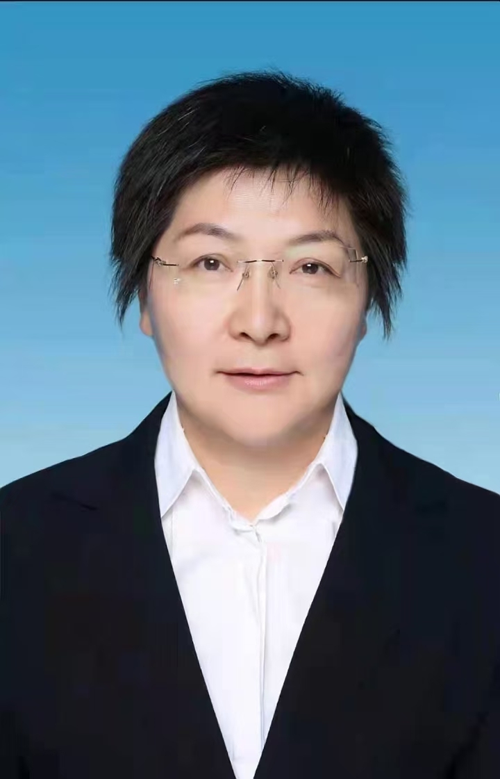 杨占青
