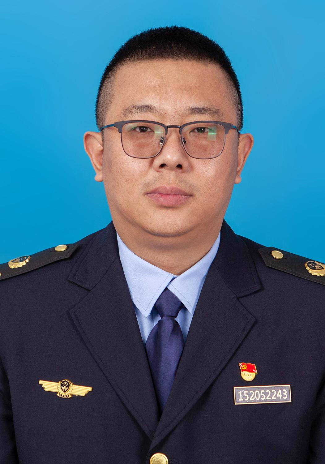 杜海峰