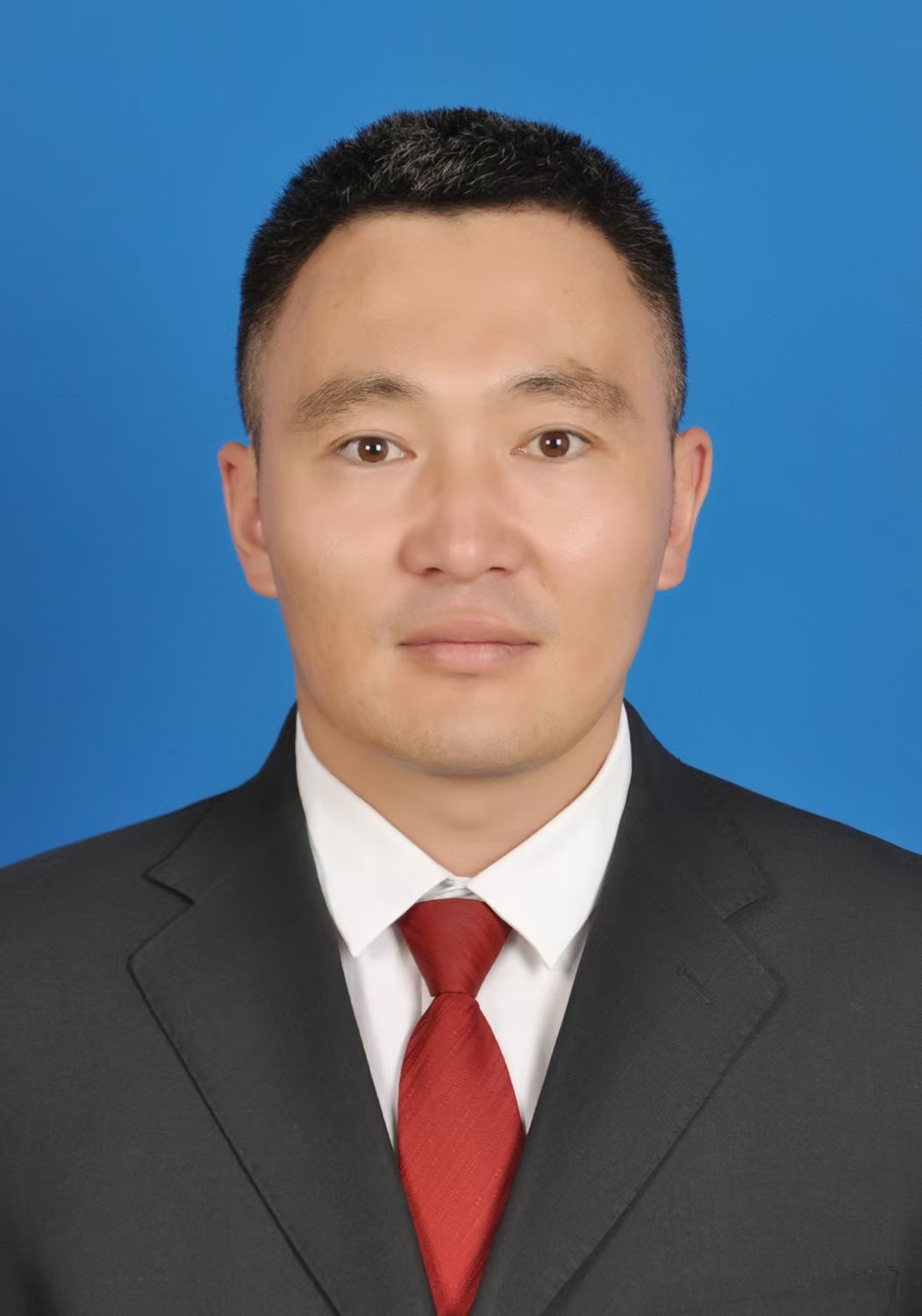 德力格尔