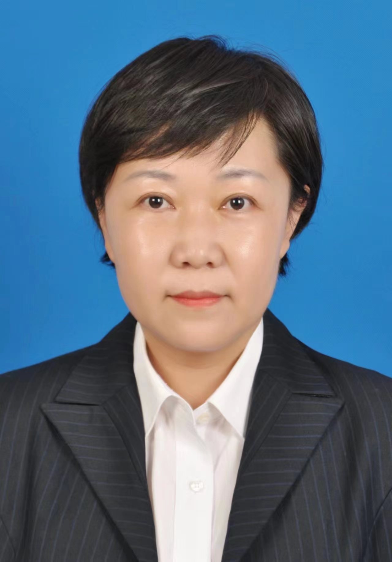 张宁